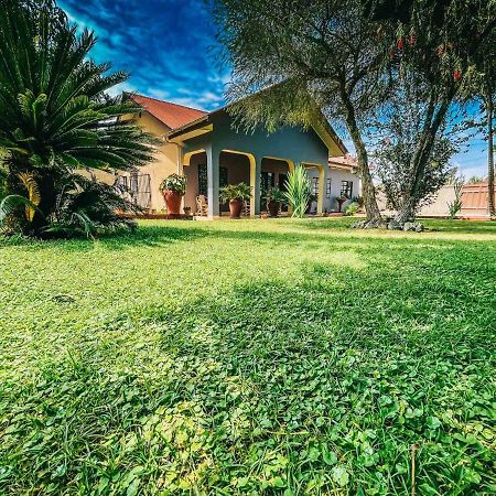 أروشا Malika Home المظهر الخارجي الصورة